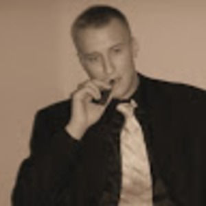 Meet your Posher, Evan